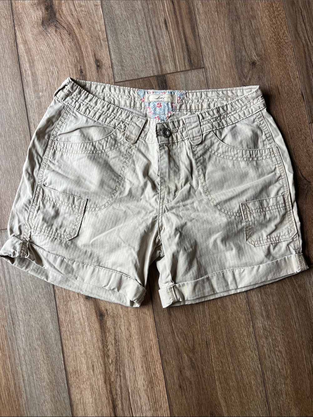Levi's Light Beige Cargo-Style Bermuda Shorts